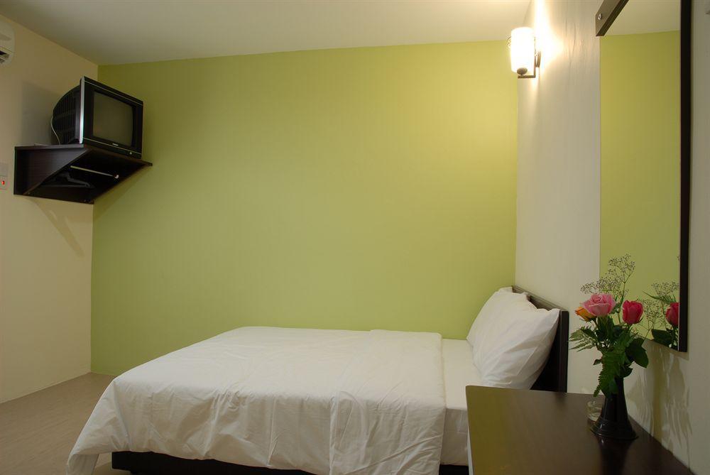 Live Com Hotel Johor Bahru Exterior photo