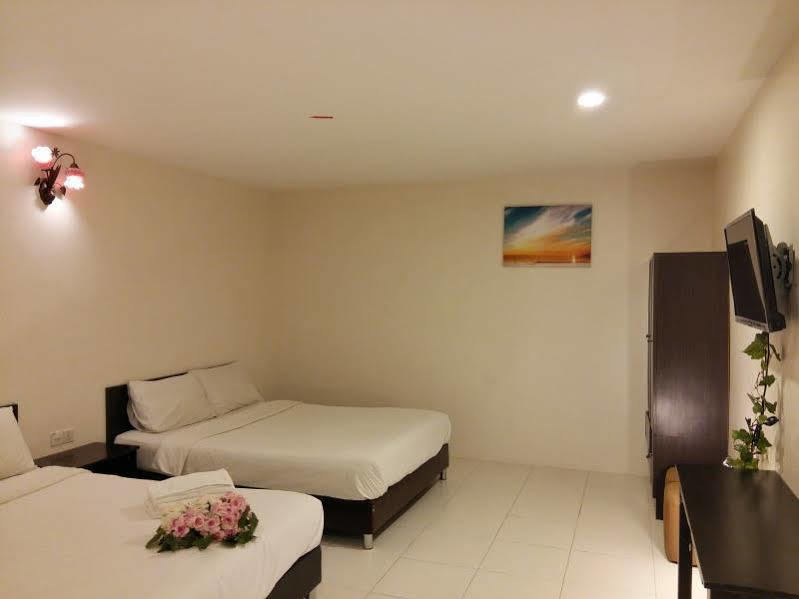 Live Com Hotel Johor Bahru Exterior photo