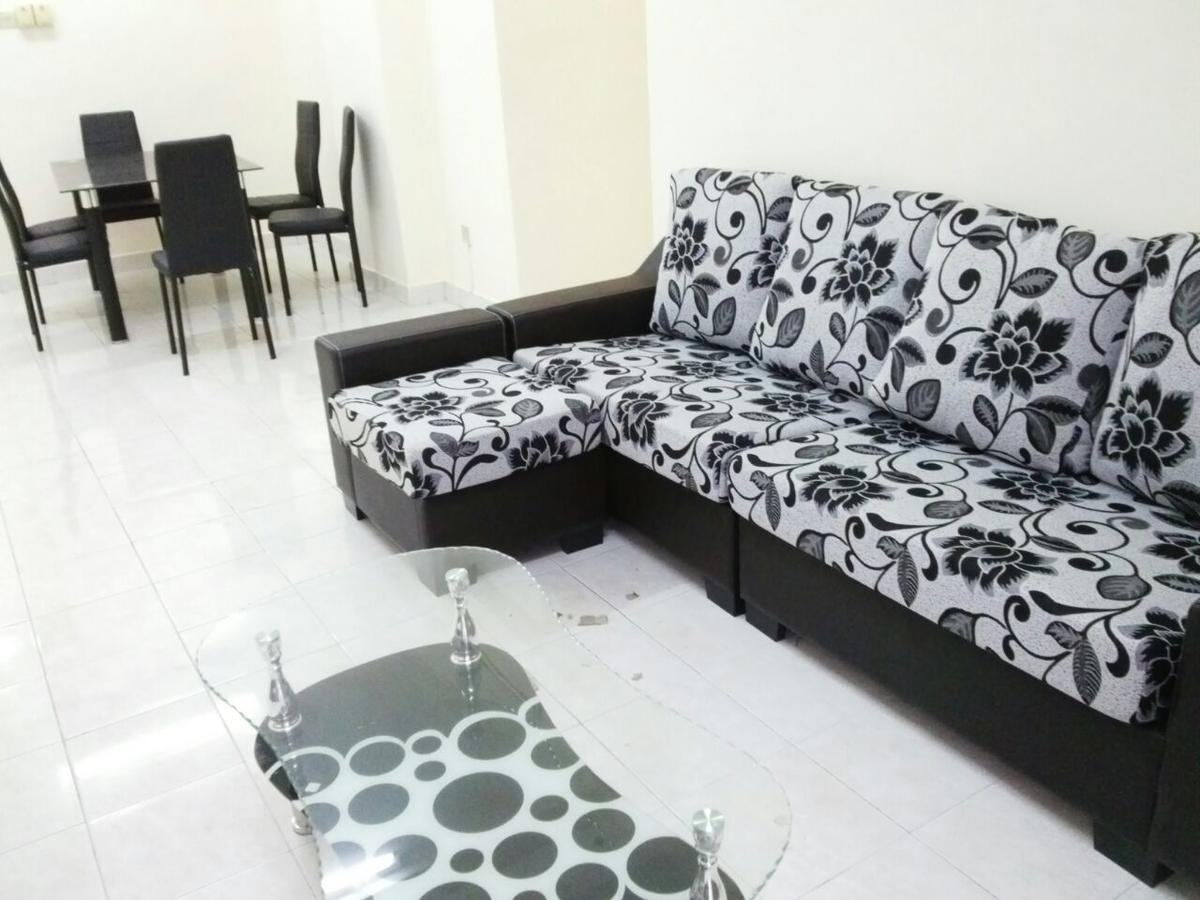 Live Com Hotel Johor Bahru Exterior photo